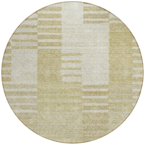 Homeroots 3' Stylish Artichoke Green And Mint Striped Washable Indoor-outdoor Area Rug For All Spaces 8' Round Polyester 581637