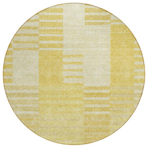 HomeRoots 5' Gold Wheat and Ivory Striped Area Rug – Stylish, Washable Design for Indoor and Outdoor Spaces 8' Round 581649