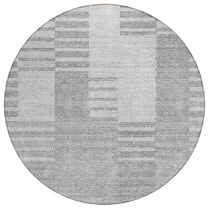 HomeRoots 5' Stylish Silver Gray and Ivory Striped Area Rug - Durable, Washable, Indoor/Outdoor Use for All Spaces 8' Round 581673