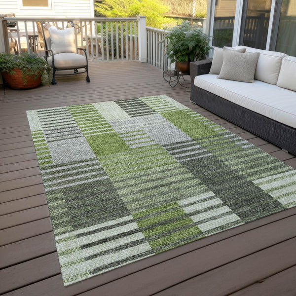 Homeroots 3' Brown Gold Taupe Striped Washable Area Rug - Perfect For Indoor And Outdoor Spaces, Durable Design 3' X 5' Polyester 581695