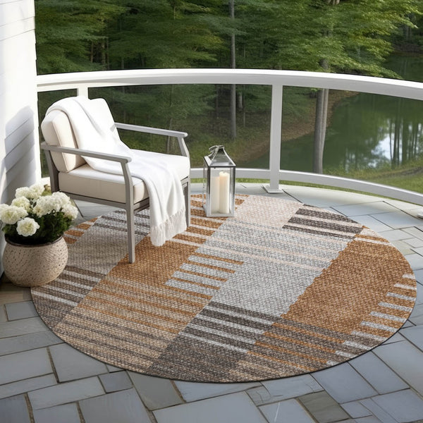 Homeroots 3' Brown Gold Taupe Striped Washable Area Rug - Perfect For Indoor And Outdoor Spaces, Durable Design 8' Round Polyester 581703