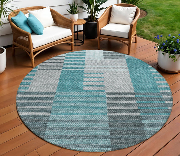 Homeroots 3' Brown Gold Taupe Striped Washable Area Rug - Perfect For Indoor And Outdoor Spaces, Durable Design 8' Round Polyester 581715
