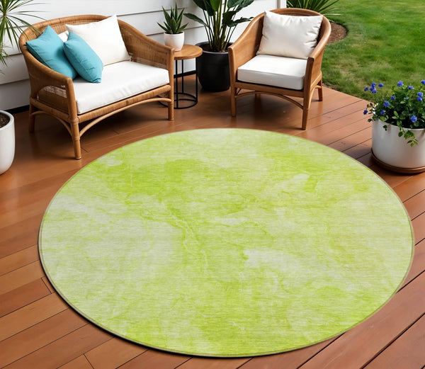 Homeroots 3' Nautical Washable Area Rug In Artichoke And Lime Green - Perfect For Indoor & Outdoor Spaces! 8' Round Polyester 581721