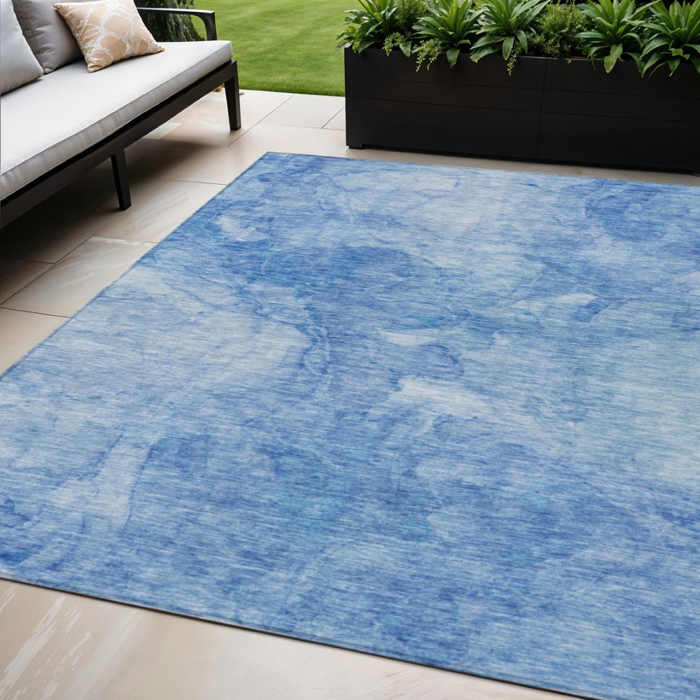 HomeRoots 5' Nautical-Inspired Area Rug in Denim and Sky Blue – Durable, Washable, Indoor/Outdoor Charm! 5' X 8' 581726