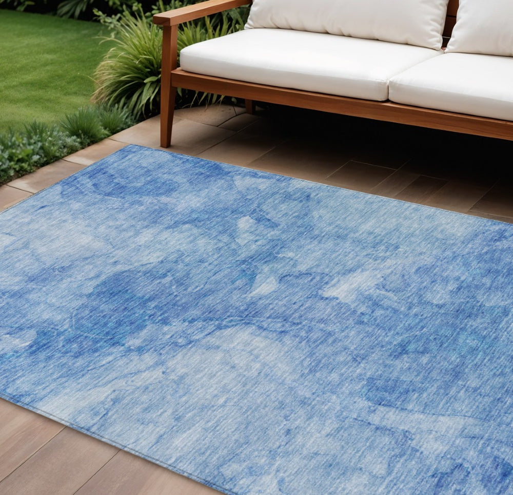 HomeRoots 9' Nautical Area Rug in Denim and Sky Blue - Durable, Washable, Indoor/Outdoor Charm for Any Space 9' X 12' 581729
