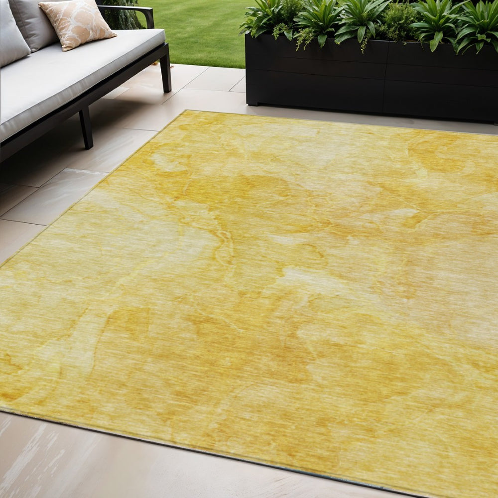 HomeRoots 5' Nautical Washable Rug in Gold and Yellow – Stylish Indoor/Outdoor Décor for Any Space 5' X 8' 581732
