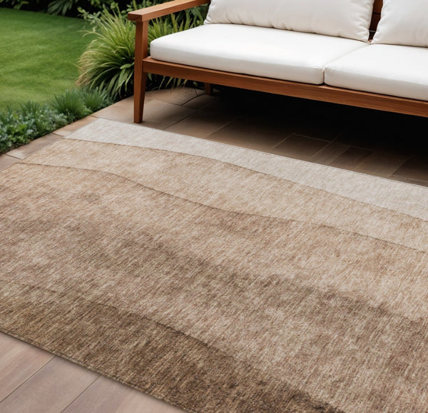 HomeRoots 5' Durable Brown and Beige Ombre Area Rug - Stylish Washable Design for Indoor and Outdoor Spaces 10' X 14' 581803