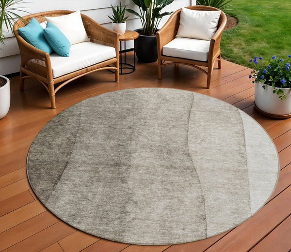 Homeroots 3' Brown And Beige Ombre Washable Indoor Outdoor Area Rug – Stylish, Durable, And Versatile Design 8' Round Polyester 581836