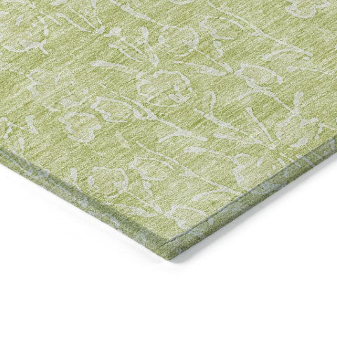 Homeroots 3' Artichoke Green & Ivory Floral Washable Area Rug For Indoor & Outdoor Spaces, Durable Design 8' X 10' Polyester 581843