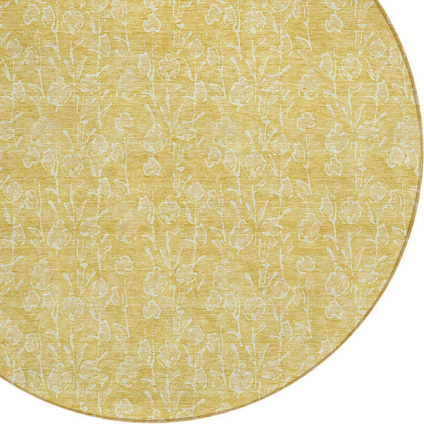 Homeroots 3' Artichoke Green & Ivory Floral Washable Area Rug For Indoor & Outdoor Spaces, Durable Design 8' Round Polyester 581866