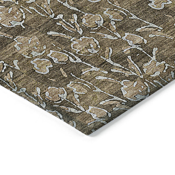 Homeroots 3' Brown Floral Washable Area Rug - Stylish Indoor Outdoor Carpet For High Traffic Spaces & More 10' X 14' Polyester 581893