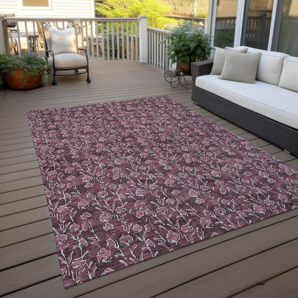 Homeroots 3' Brown Floral Washable Area Rug - Stylish Indoor Outdoor Carpet For High Traffic Spaces & More 9' X 12' Polyester 581904