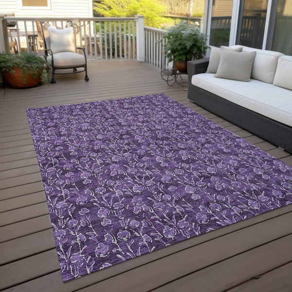 Homeroots 3' Brown Floral Washable Area Rug - Stylish Indoor Outdoor Carpet For High Traffic Spaces & More 3' X 5' Polyester 581918
