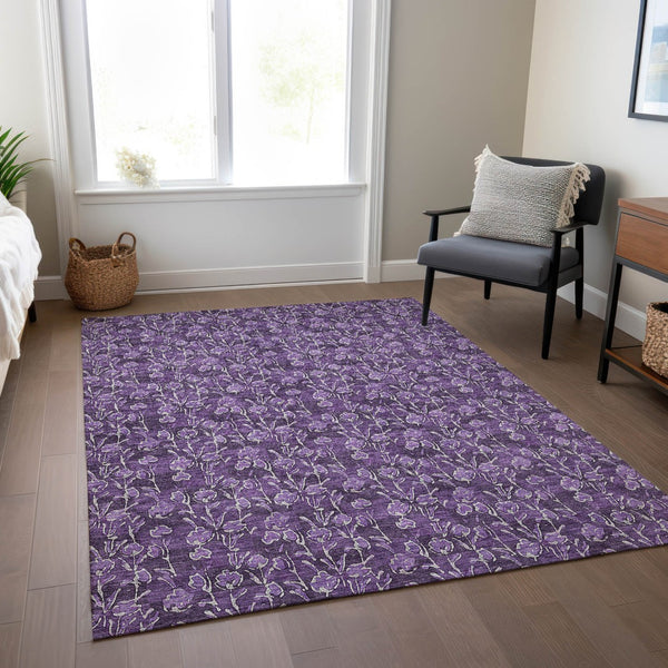 Homeroots 3' Brown Floral Washable Area Rug - Stylish Indoor Outdoor Carpet For High Traffic Spaces & More 3' X 5' Polyester 581918