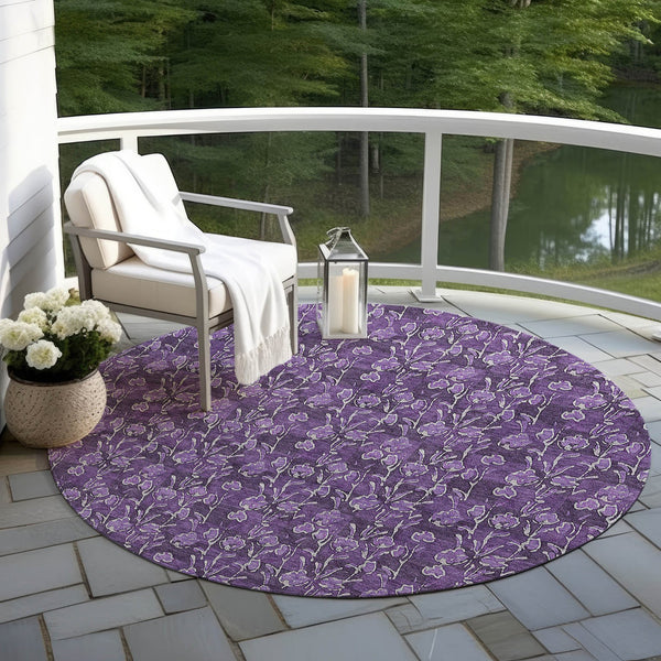 Homeroots 3' Brown Floral Washable Area Rug - Stylish Indoor Outdoor Carpet For High Traffic Spaces & More 8' Round Polyester 581920