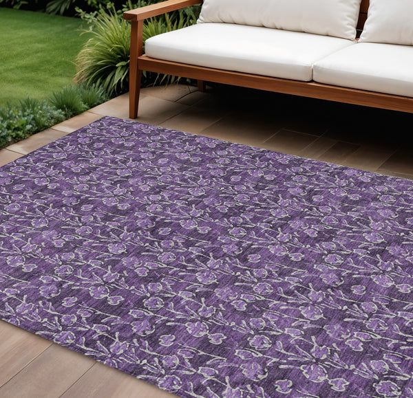 Homeroots 3' Brown Floral Washable Area Rug - Stylish Indoor Outdoor Carpet For High Traffic Spaces & More 9' X 12' Polyester 581922