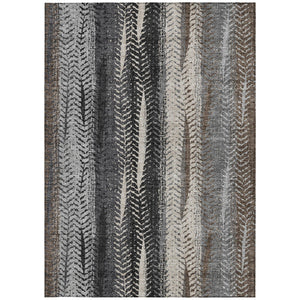 Homeroots 3' Stylish Botanical Leaves Indoor Outdoor Area Rug - Durable, Washable, And Versatile For Any Space 3' X 5' Polyester 581930