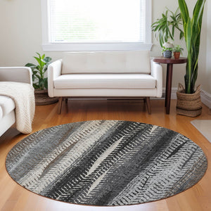 Homeroots 3' Stylish Botanical Leaves Indoor Outdoor Area Rug - Durable, Washable, And Versatile For Any Space 8' Round Polyester 581932
