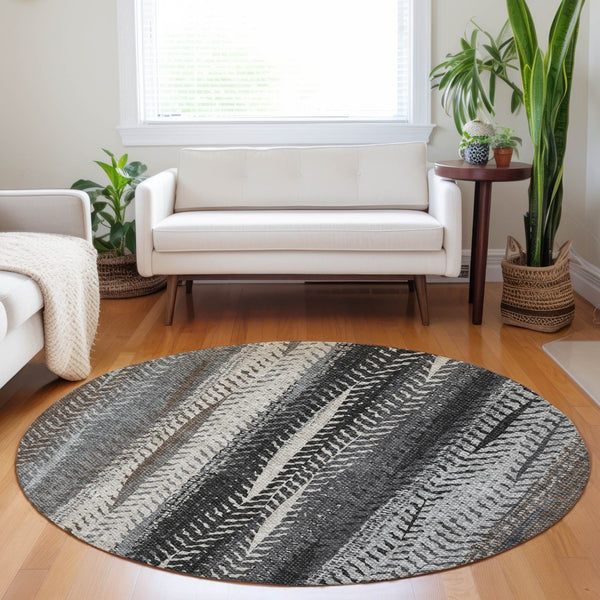 Homeroots 3' Stylish Botanical Leaves Indoor Outdoor Area Rug - Durable, Washable, And Versatile For Any Space 8' Round Polyester 581932