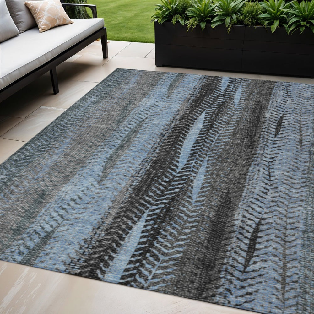 HomeRoots 5' Blue Gray Charcoal Botanical Leaves Area Rug - Washable, Durable, Indoor-Outdoor Versatility 5' X 8' 581937