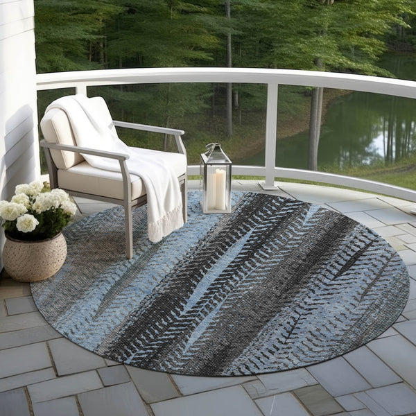 Homeroots 3' Stylish Botanical Leaves Indoor Outdoor Area Rug - Durable, Washable, And Versatile For Any Space 8' Round Polyester 581938