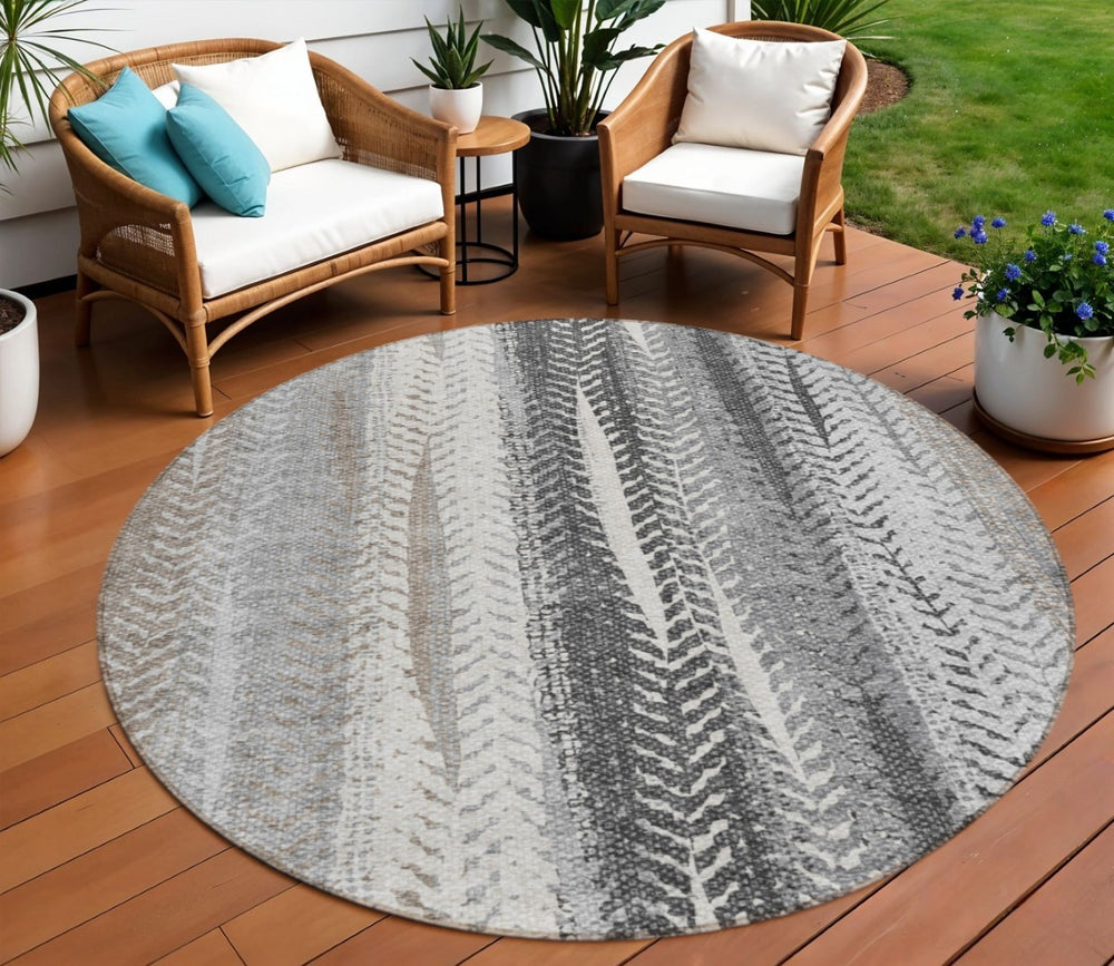 HomeRoots 5' Stylish Khaki Ivory Gray Botanical Leaves Area Rug – Durable, Washable, Perfect for Indoors & Outdoors 8' Round 581944