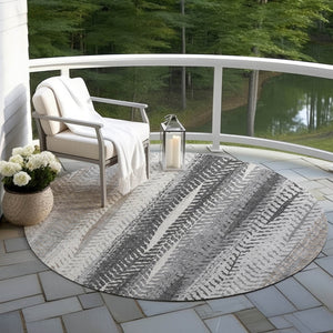 Homeroots 3' Stylish Botanical Leaves Indoor Outdoor Area Rug - Durable, Washable, And Versatile For Any Space 8' Round Polyester 581944