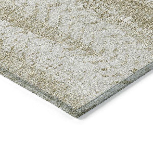 Homeroots 3' Indoor Outdoor Area Rug In Artichoke Green With Elegant Botanical Leaves - Washable & Durable Design 5' X 8' Polyester 581967