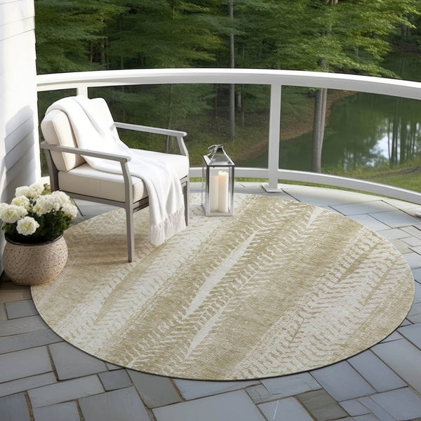 Homeroots 3' Indoor Outdoor Area Rug In Artichoke Green With Elegant Botanical Leaves - Washable & Durable Design 8' Round Polyester 581968