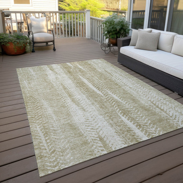 Homeroots 3' Indoor Outdoor Area Rug In Artichoke Green With Elegant Botanical Leaves - Washable & Durable Design 10' X 14' Polyester 581971