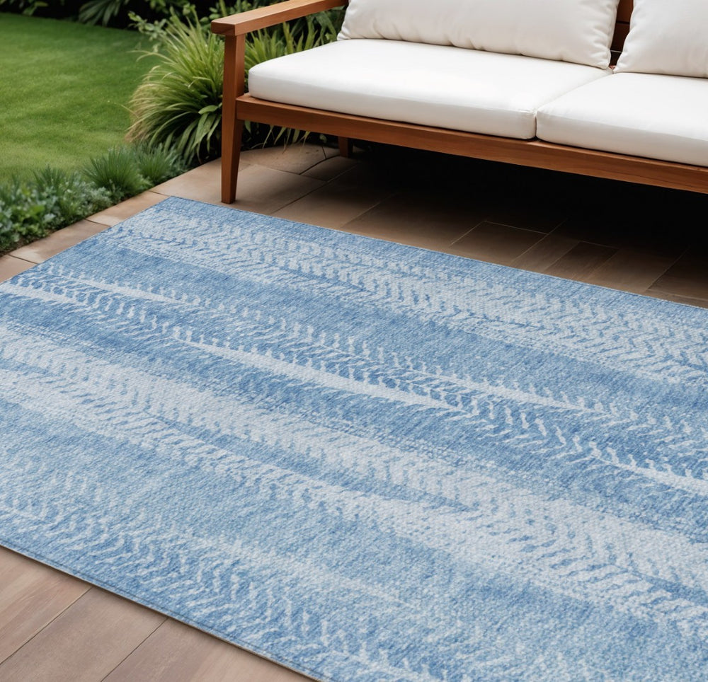 HomeRoots 9' Sky Blue and Denim Blue Botanical Leaves Rug – Durable, Washable, Perfect for Indoor/Outdoor Spaces 9' X 12' 581988