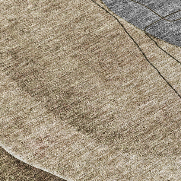 Homeroots 3' Brown Taupe And Beige Abstract Washable Indoor Outdoor Area Rug For Stylish Home Décor 8' Round Polyester 582004