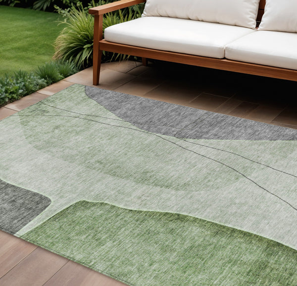 Homeroots 3' Brown Taupe And Beige Abstract Washable Indoor Outdoor Area Rug For Stylish Home Décor 10' X 14' Polyester 582019