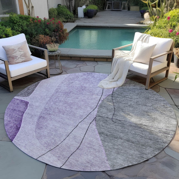 Homeroots 3' Brown Taupe And Beige Abstract Washable Indoor Outdoor Area Rug For Stylish Home Décor 8' Round Polyester 582028