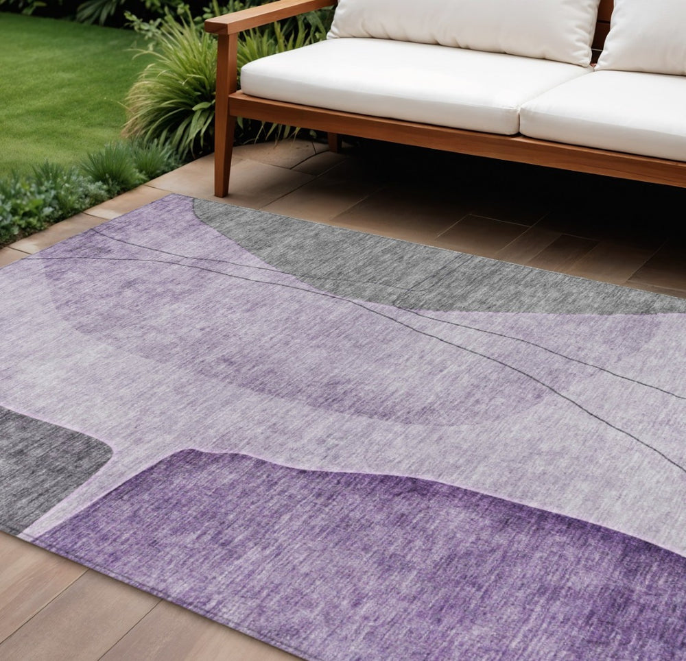 HomeRoots 9' Contemporary Purple Eggplant and Gray Abstract Washable Area Rug for Indoor and Outdoor Use 9' X 12' 582030