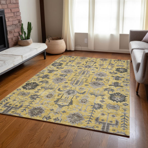 Homeroots 3' Stylish Artichoke Green Oriental Washable Area Rug For Indoor & Outdoor Use, Durable Design 8' X 10' Polyester 582083