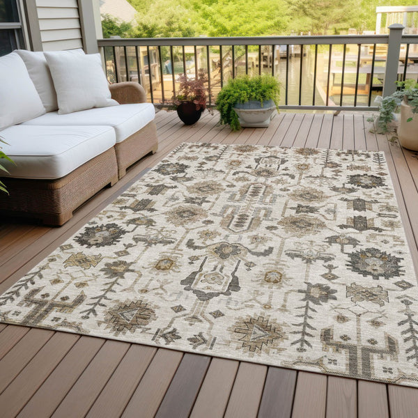 Homeroots 3' Stylish Artichoke Green Oriental Washable Area Rug For Indoor & Outdoor Use, Durable Design 9' X 12' Polyester 582090