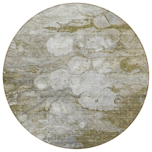HomeRoots 5' Abstract Brown Taupe and Ivory Washable Area Rug for Indoor and Outdoor High-Traffic Spaces 8' Round 582154