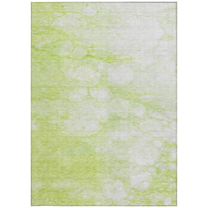 Homeroots 3' Artichoke Green Abstract Area Rug - Washable Indoor/Outdoor, Stain-resistant, Stylish Design 8' X 10' Polyester 582191