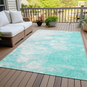 Homeroots 3' Artichoke Green Abstract Area Rug - Washable Indoor/Outdoor, Stain-resistant, Stylish Design 3' X 5' Polyester 582194