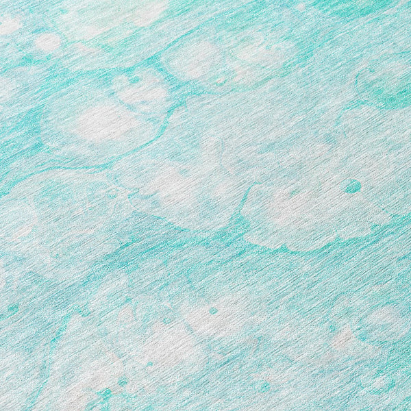 Homeroots 3' Artichoke Green Abstract Area Rug - Washable Indoor/Outdoor, Stain-resistant, Stylish Design 8' Round Polyester 582196