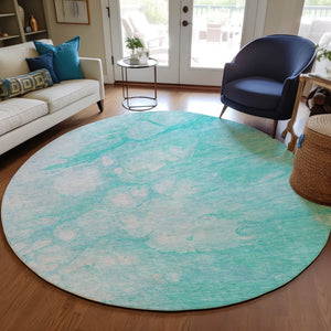 Homeroots 3' Artichoke Green Abstract Area Rug - Washable Indoor/Outdoor, Stain-resistant, Stylish Design 8' Round Polyester 582196