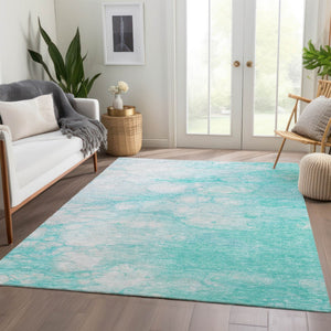 Homeroots 3' Artichoke Green Abstract Area Rug - Washable Indoor/Outdoor, Stain-resistant, Stylish Design 8' X 10' Polyester 582197