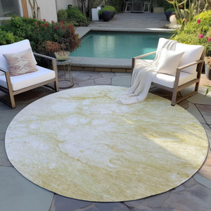 Homeroots 3' Artichoke Green Abstract Area Rug - Washable Indoor/Outdoor, Stain-resistant, Stylish Design 8' Round Polyester 582202