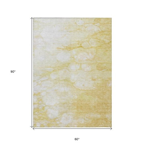 Homeroots 3' Artichoke Green Abstract Area Rug - Washable Indoor/Outdoor, Stain-resistant, Stylish Design 5' X 8' Polyester 582213