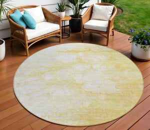 Homeroots 3' Artichoke Green Abstract Area Rug - Washable Indoor/Outdoor, Stain-resistant, Stylish Design 8' Round Polyester 582214
