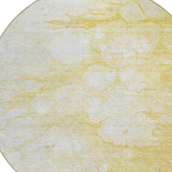 Homeroots 3' Artichoke Green Abstract Area Rug - Washable Indoor/Outdoor, Stain-resistant, Stylish Design 8' Round Polyester 582214