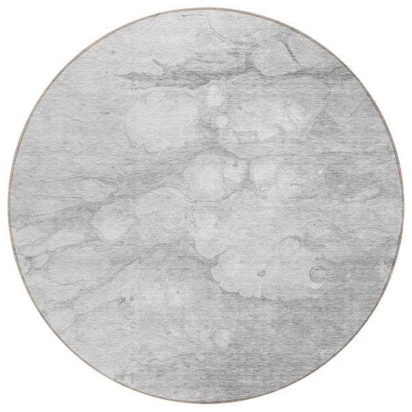 HomeRoots 5' Stylish Silver Gray and Ivory Abstract Rug - Washable, Durable, Ideal for Indoor and Outdoor Spaces 8' Round 582226