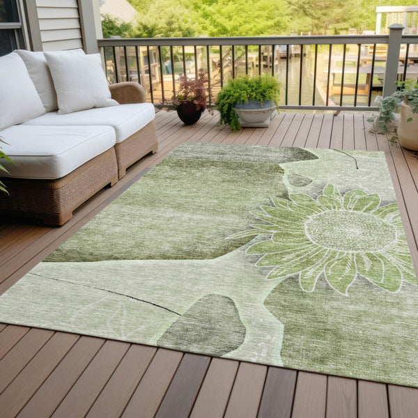 Homeroots 3' Artichoke Green Floral Washable Area Rug For Indoor And Outdoor Spaces - Stylish & Durable 9' X 12' Polyester 582234
