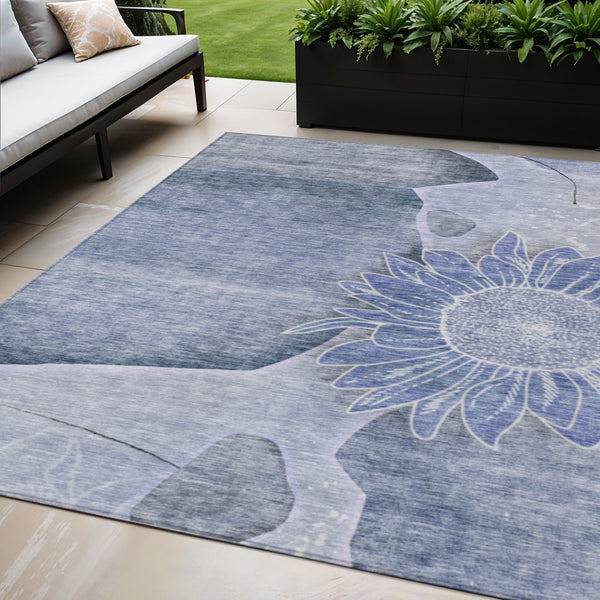 Homeroots 3' Artichoke Green Floral Washable Area Rug For Indoor And Outdoor Spaces - Stylish & Durable 5' X 8' Polyester 582243